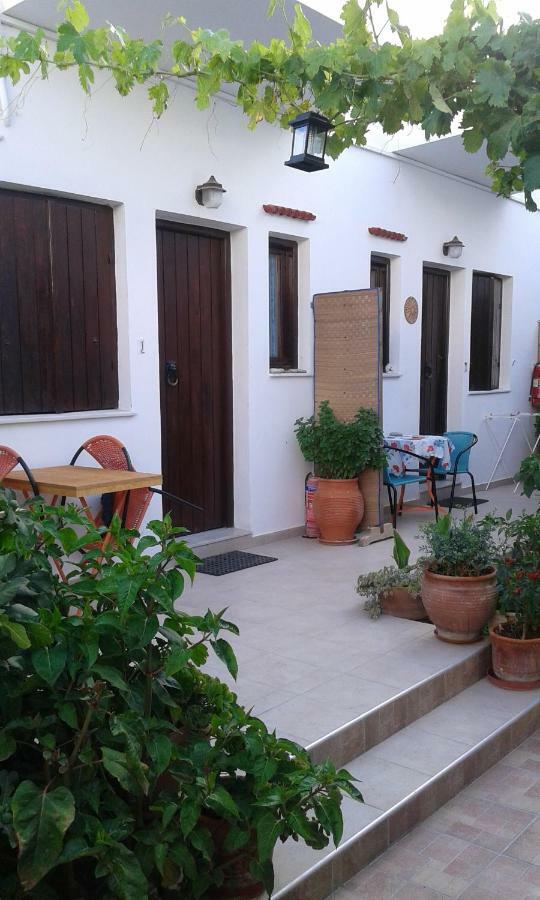 Αmmos Rooms Paleóchora Extérieur photo
